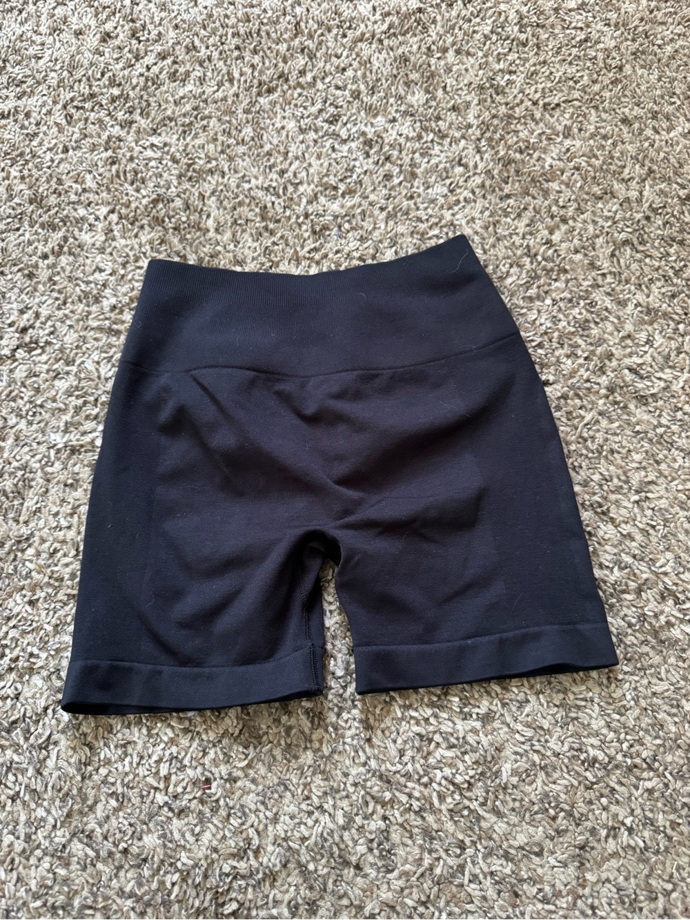 High-Rise Black Women's bike Shorts with scrunch in the back